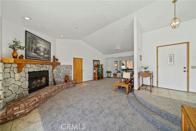 Crestline, California, 92325, United States, 3 Bedrooms Bedrooms, ,2 BathroomsBathrooms,Residential,For Sale,1981429