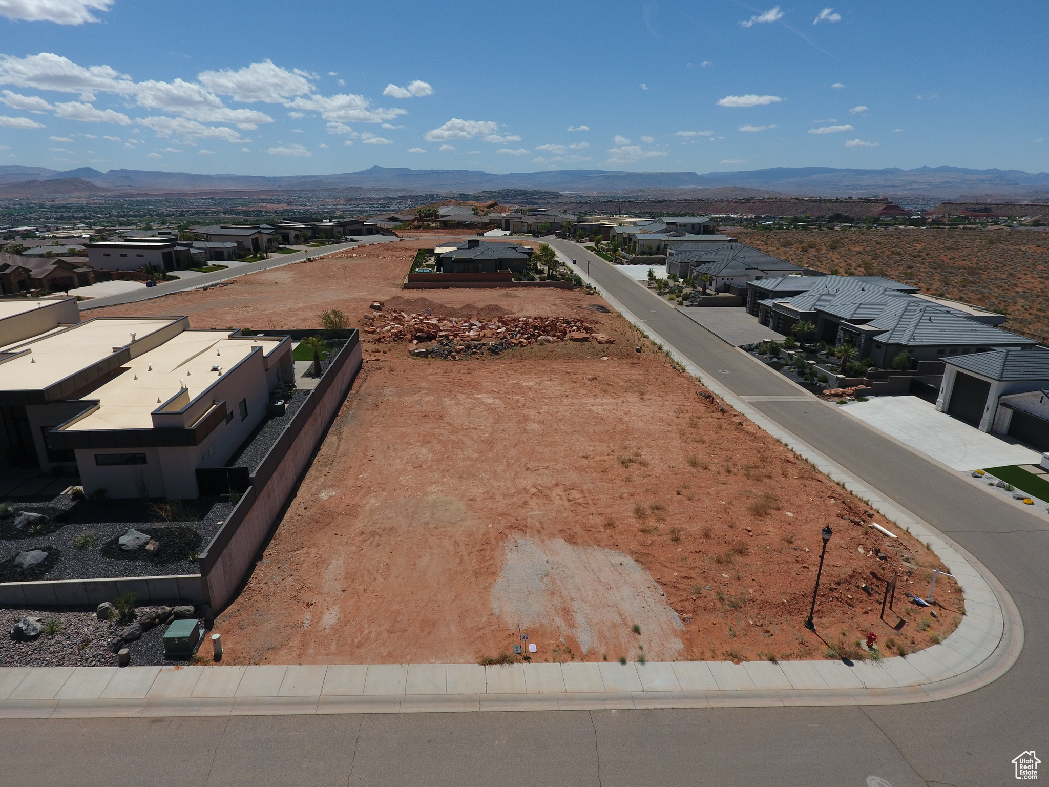 Washington, Utah, 84780, United States, ,Land,For Sale,1941797