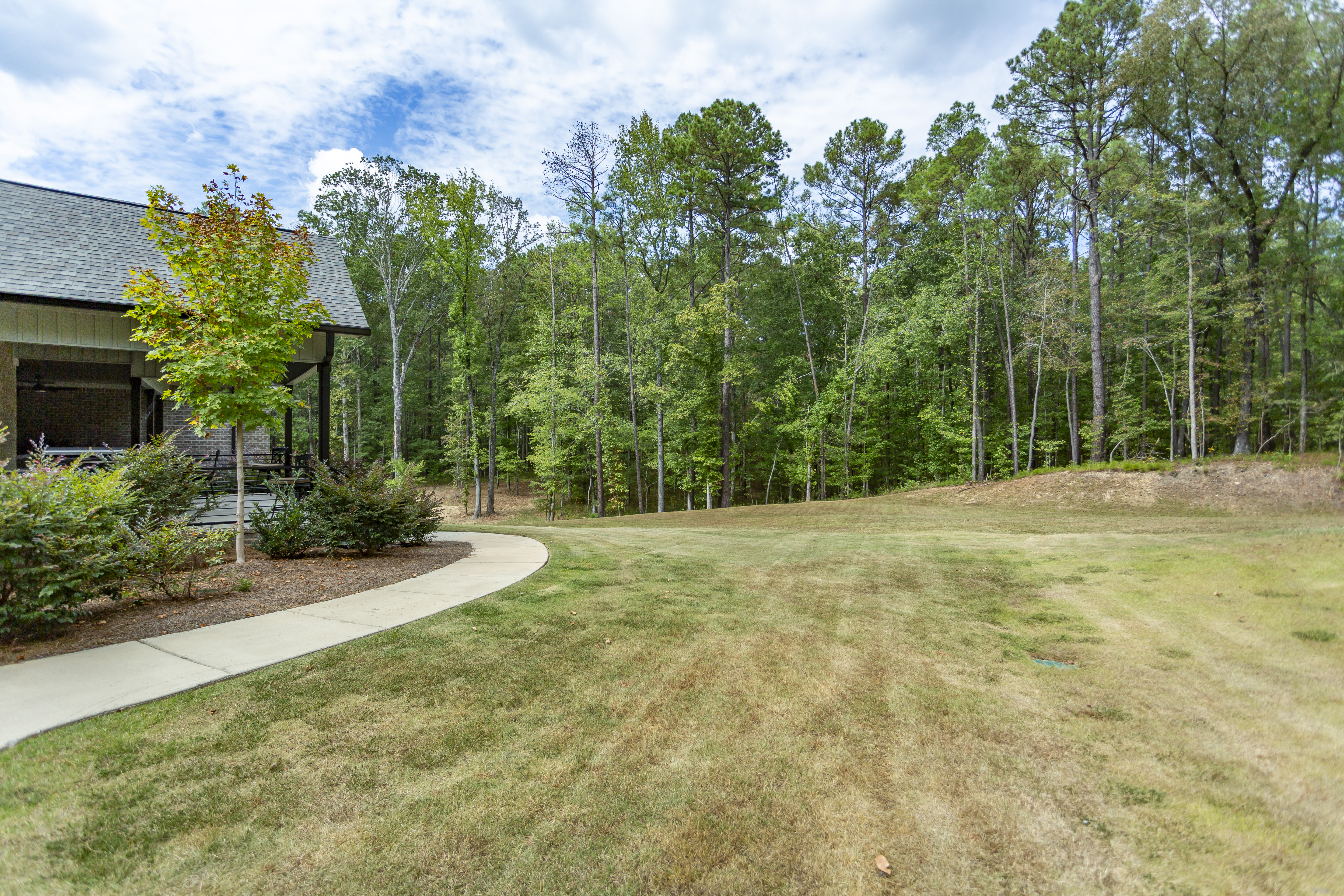 Helena, Alabama, 35080, United States, 5 Bedrooms Bedrooms, ,5 BathroomsBathrooms,Residential,For Sale,1979427