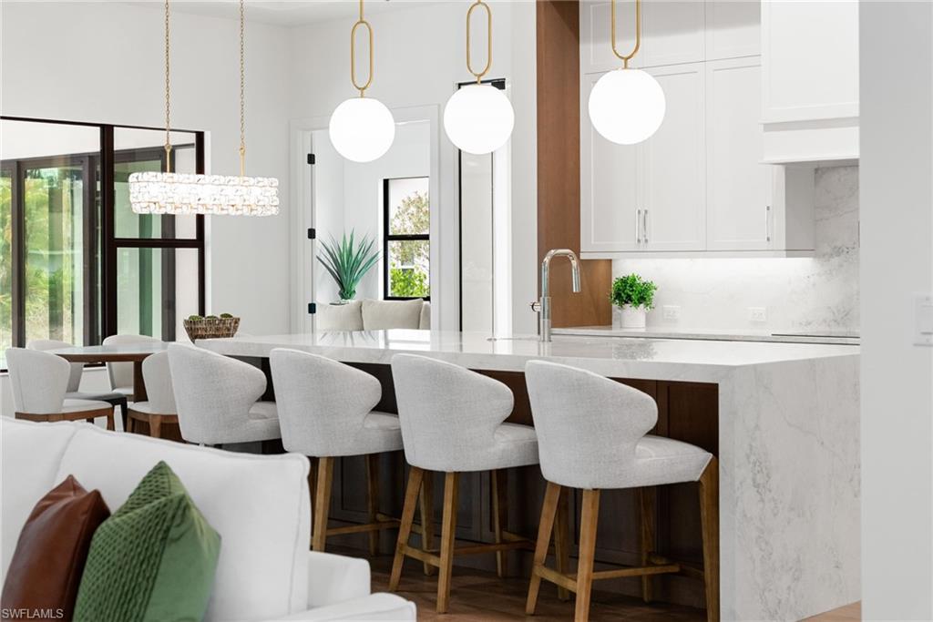 Naples, Florida, 34105, United States, 4 Bedrooms Bedrooms, ,5 BathroomsBathrooms,Residential,For Sale,1991548