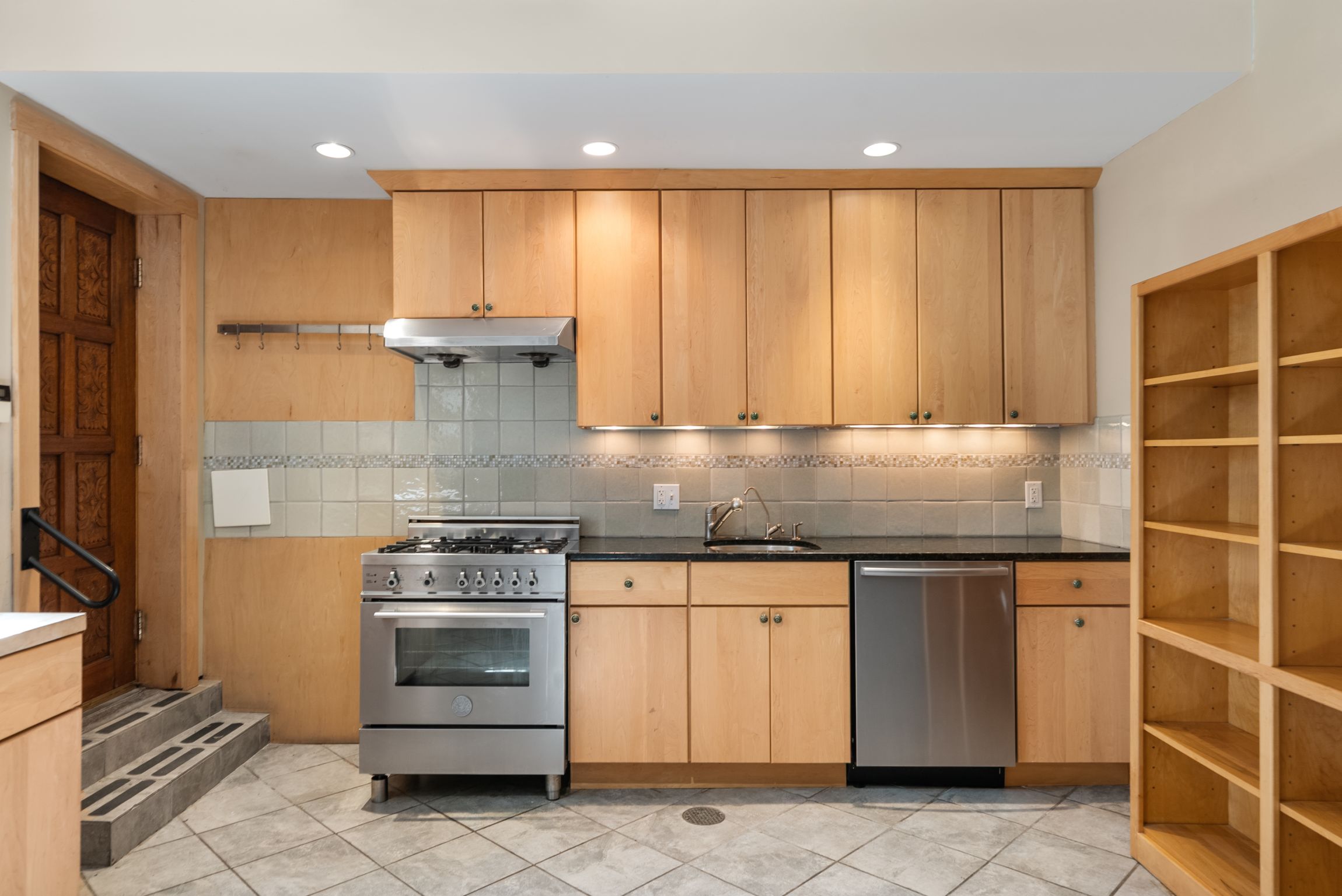  23 Cumberland St, Boston, MA, 02115 - 物件實景