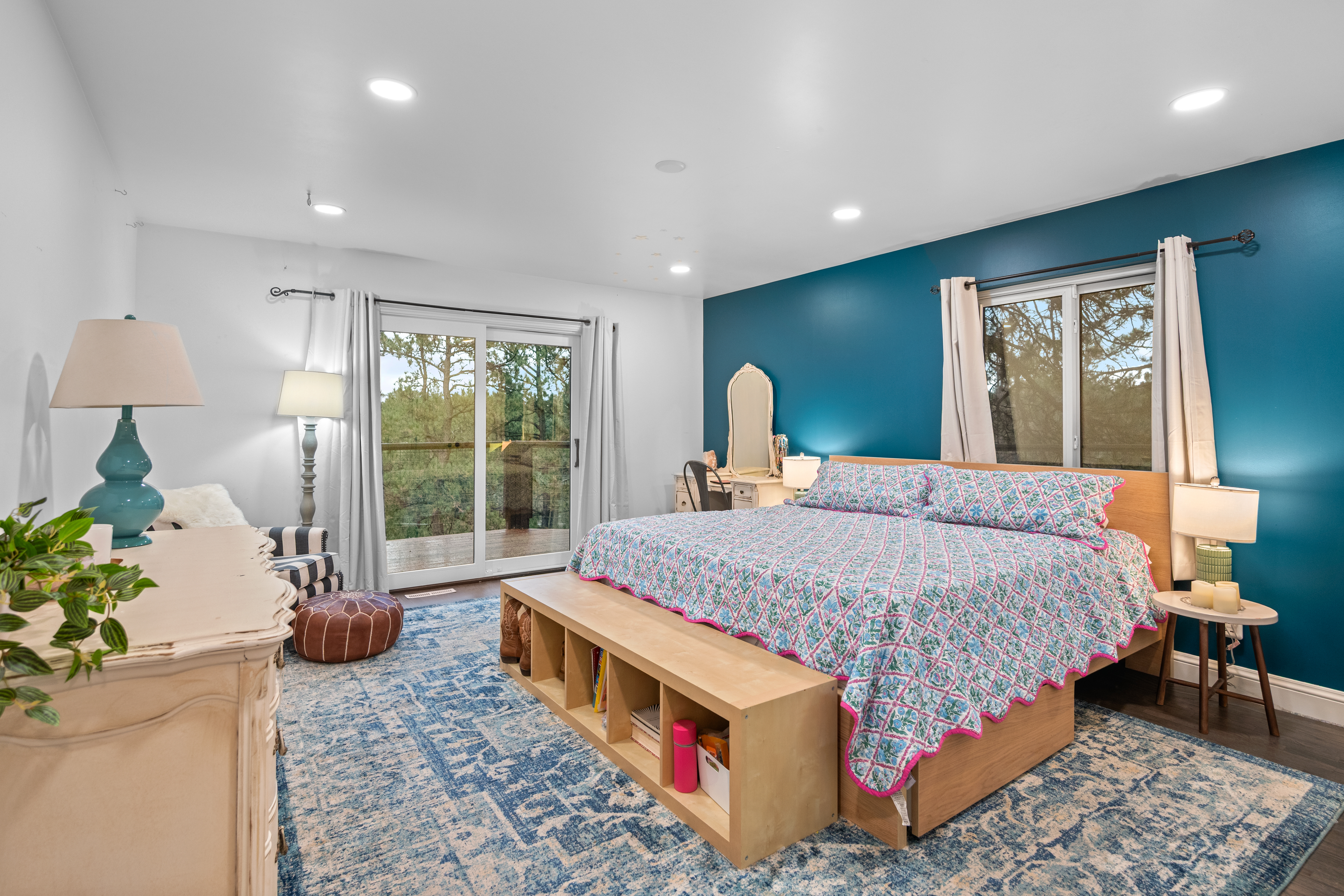  Meticulously Renovated Home in Hiwan with Sophisticated Take on Mountain Living - 物件實景