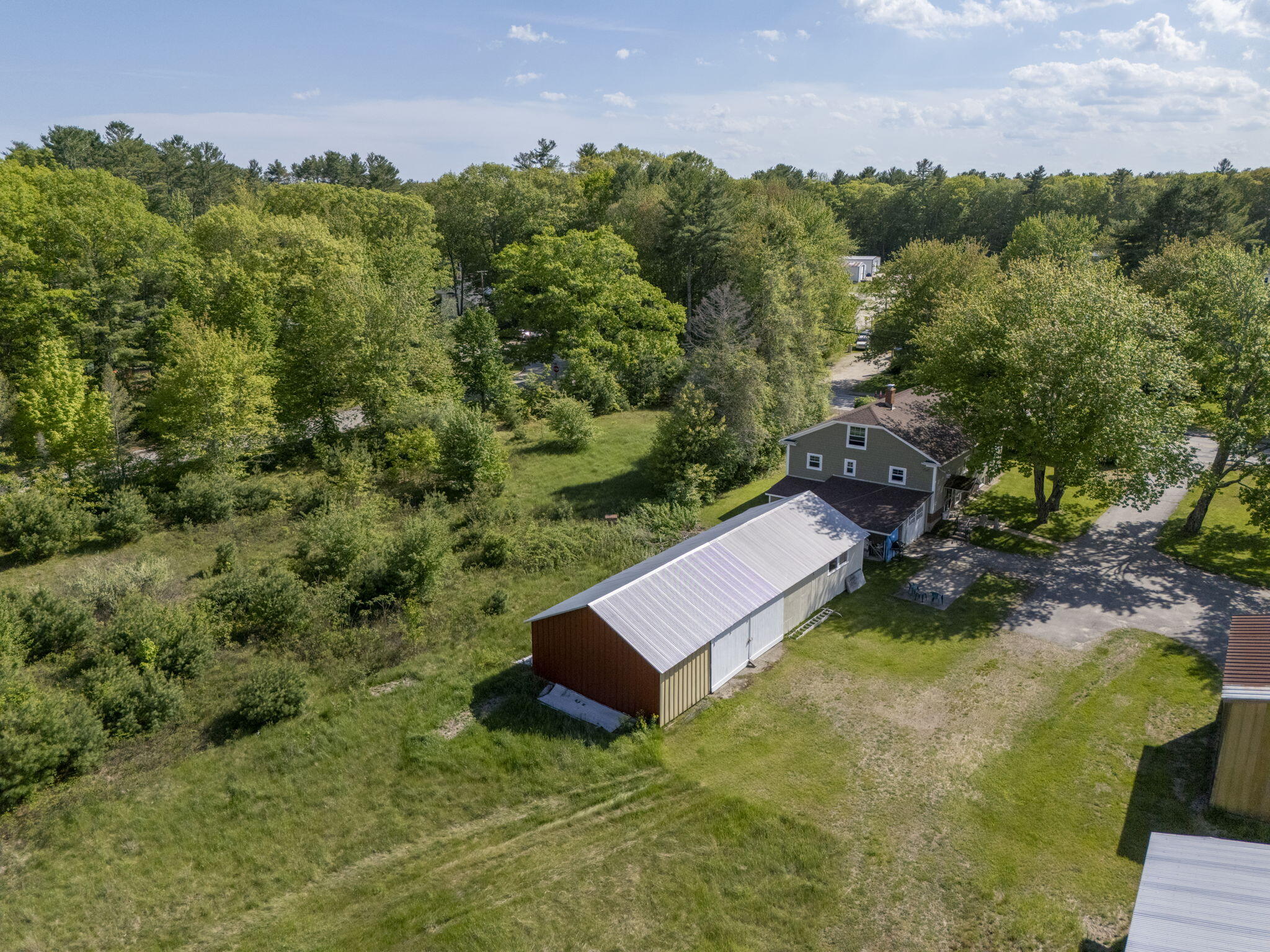 Kennebunk, Maine, 04043, United States, 3 Bedrooms Bedrooms, ,2 BathroomsBathrooms,Residential,For Sale,2048966