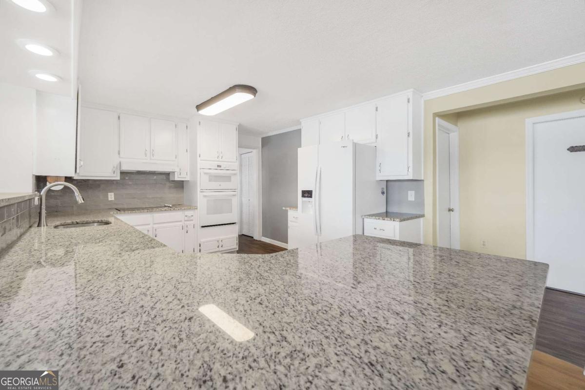 Jackson, Georgia, 30233, United States, 3 Bedrooms Bedrooms, ,2 BathroomsBathrooms,Residential,For Sale,1981672