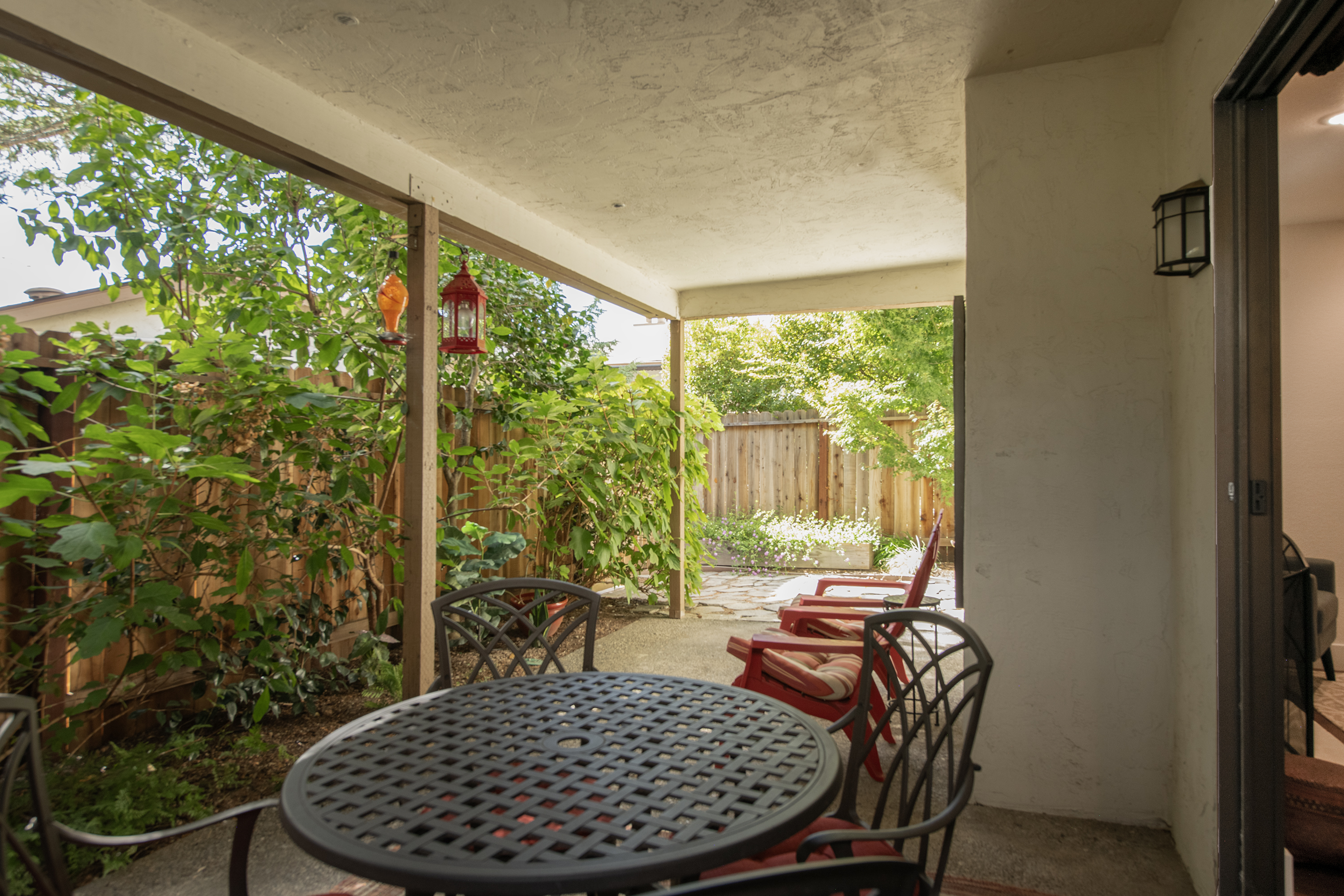  225 2nd St E #7 - 物件實景