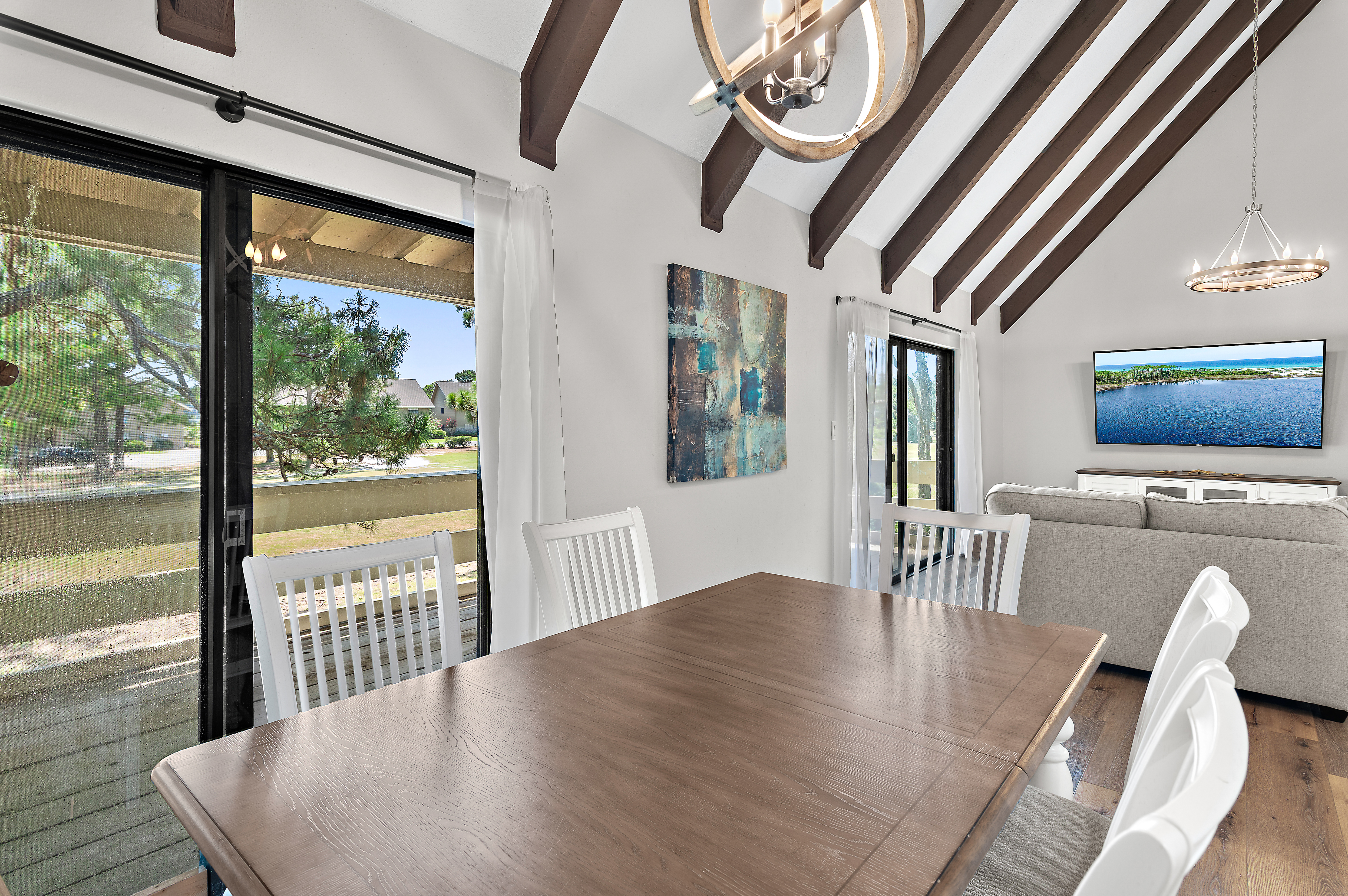  Private End-Unit Villa Offering Golf Views & Resort Living - 物件實景