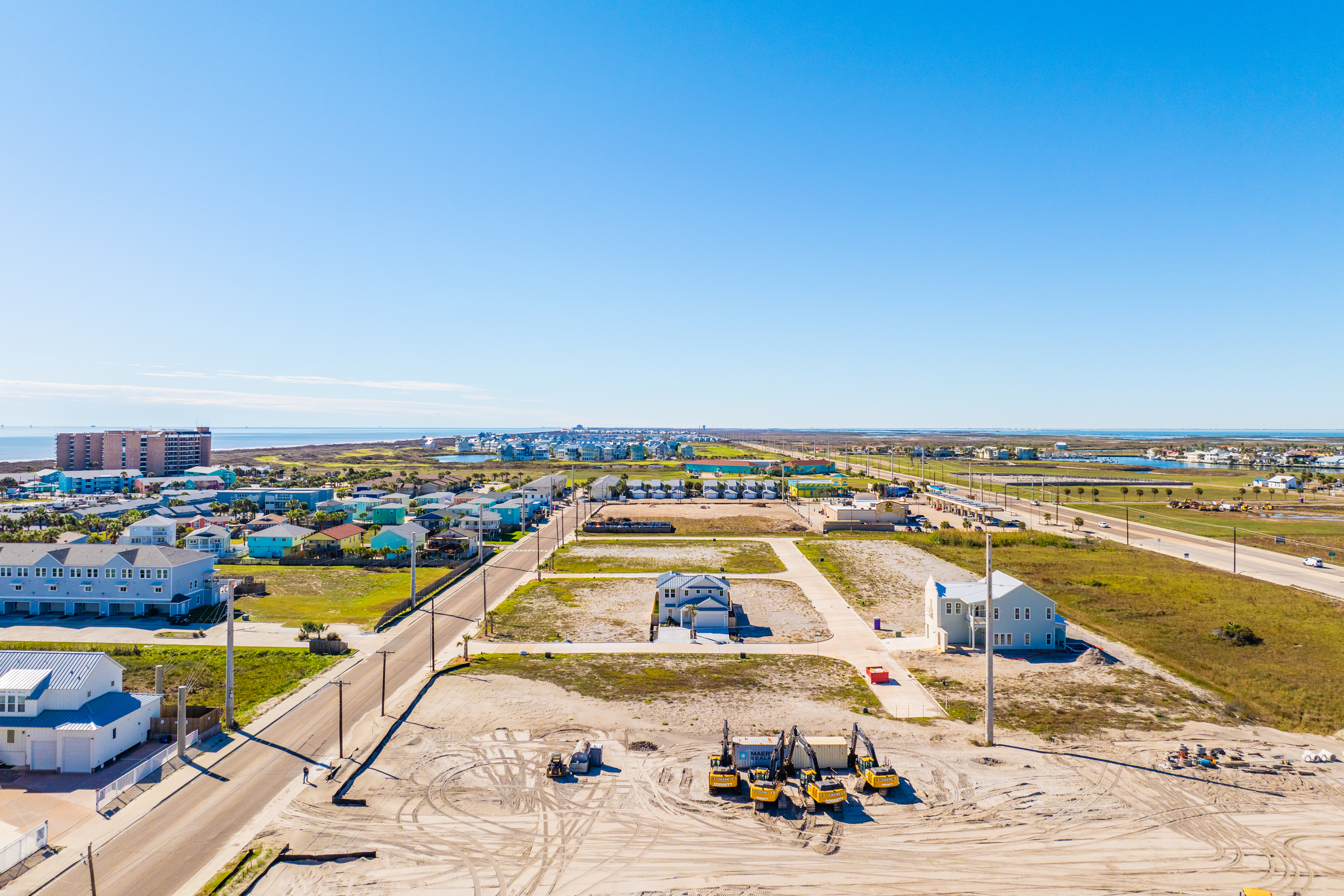  Lot Opportunity in Port A - 物件實景
