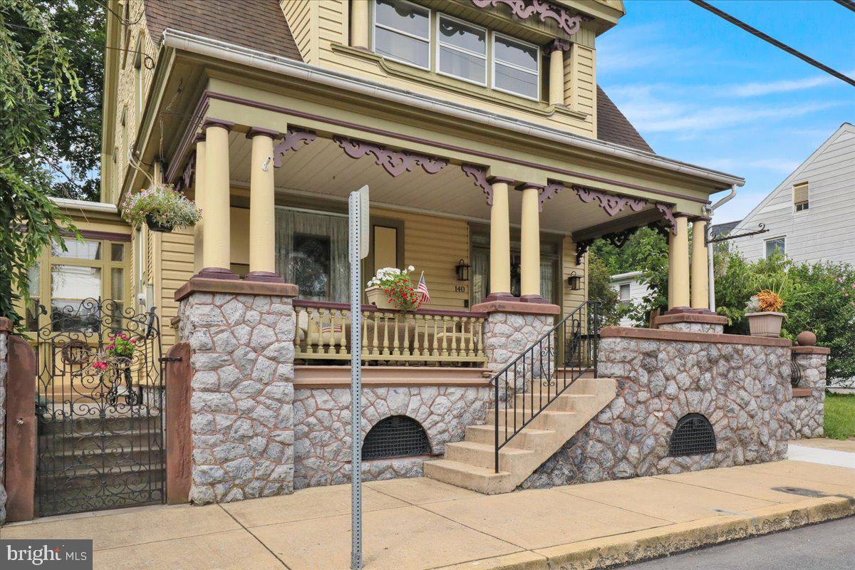 Manheim, Pennsylvania, 17545, United States, 6 Bedrooms Bedrooms, ,8 BathroomsBathrooms,Residential,For Sale,1896454