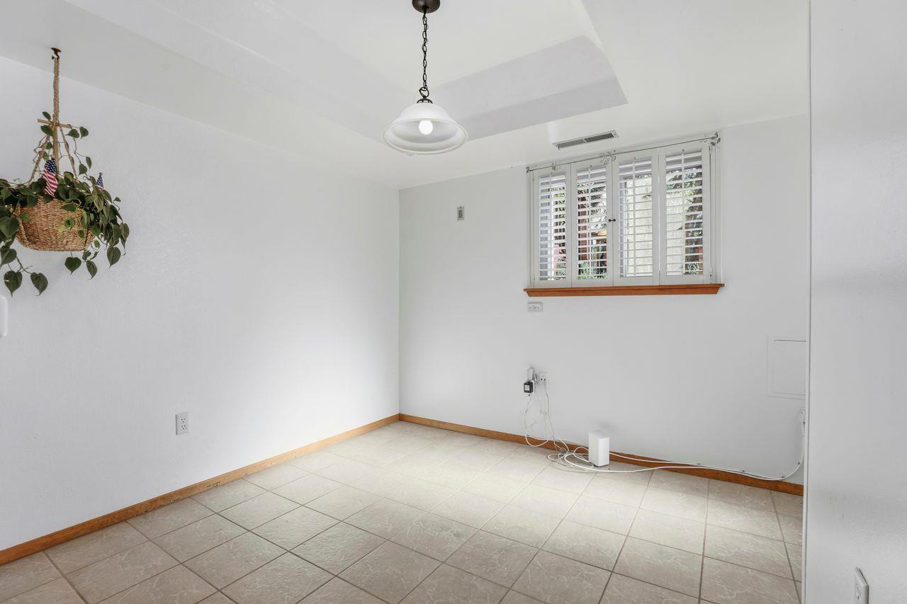 Carmel Valley, California, 93924, United States, 4 Bedrooms Bedrooms, ,3 BathroomsBathrooms,Residential,For Sale,1991028