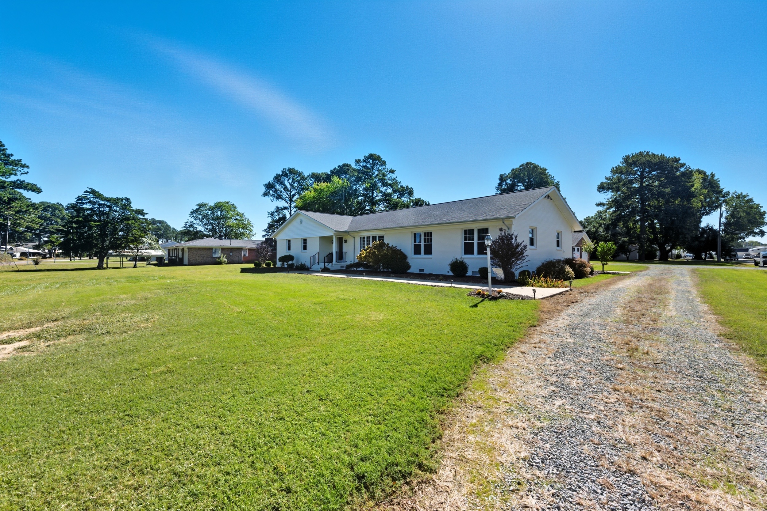 Deltaville, Virginia, 230432093, United States, 4 Bedrooms Bedrooms, ,4 BathroomsBathrooms,Residential,For Sale,1983075