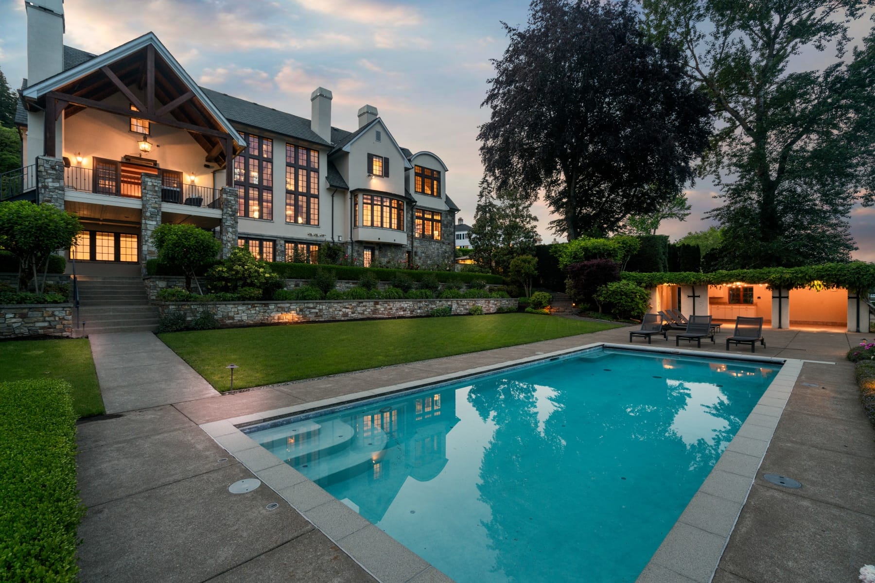  11859 S RIVERWOOD RD Portland, OR 97219 - 物件實景