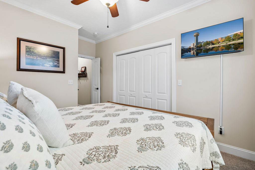 Sevierville, Tennessee, 37876, United States, 3 Bedrooms Bedrooms, ,2 BathroomsBathrooms,Residential,For Sale,2012111