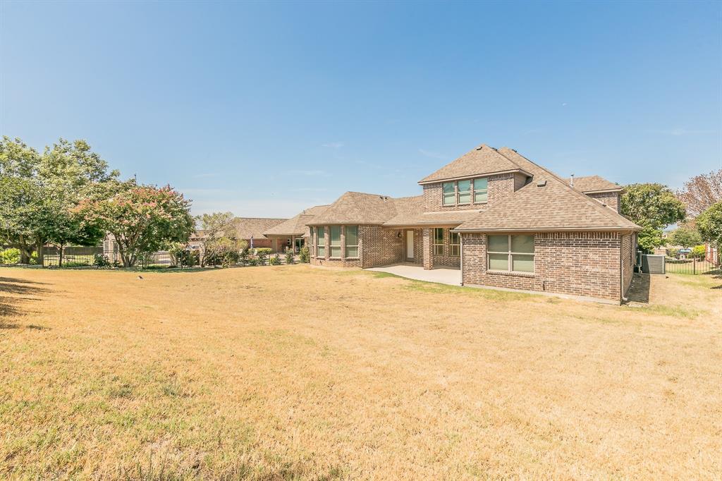 Fort Worth, Texas, 76179, United States, 5 Bedrooms Bedrooms, ,3 BathroomsBathrooms,Residential,For Sale,1915477
