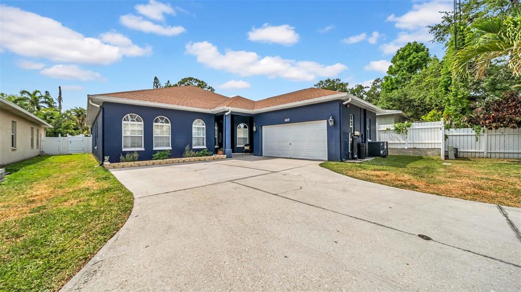 Largo, Florida, 33770, United States, 4 Bedrooms Bedrooms, ,3 BathroomsBathrooms,Residential,For Sale,1805644