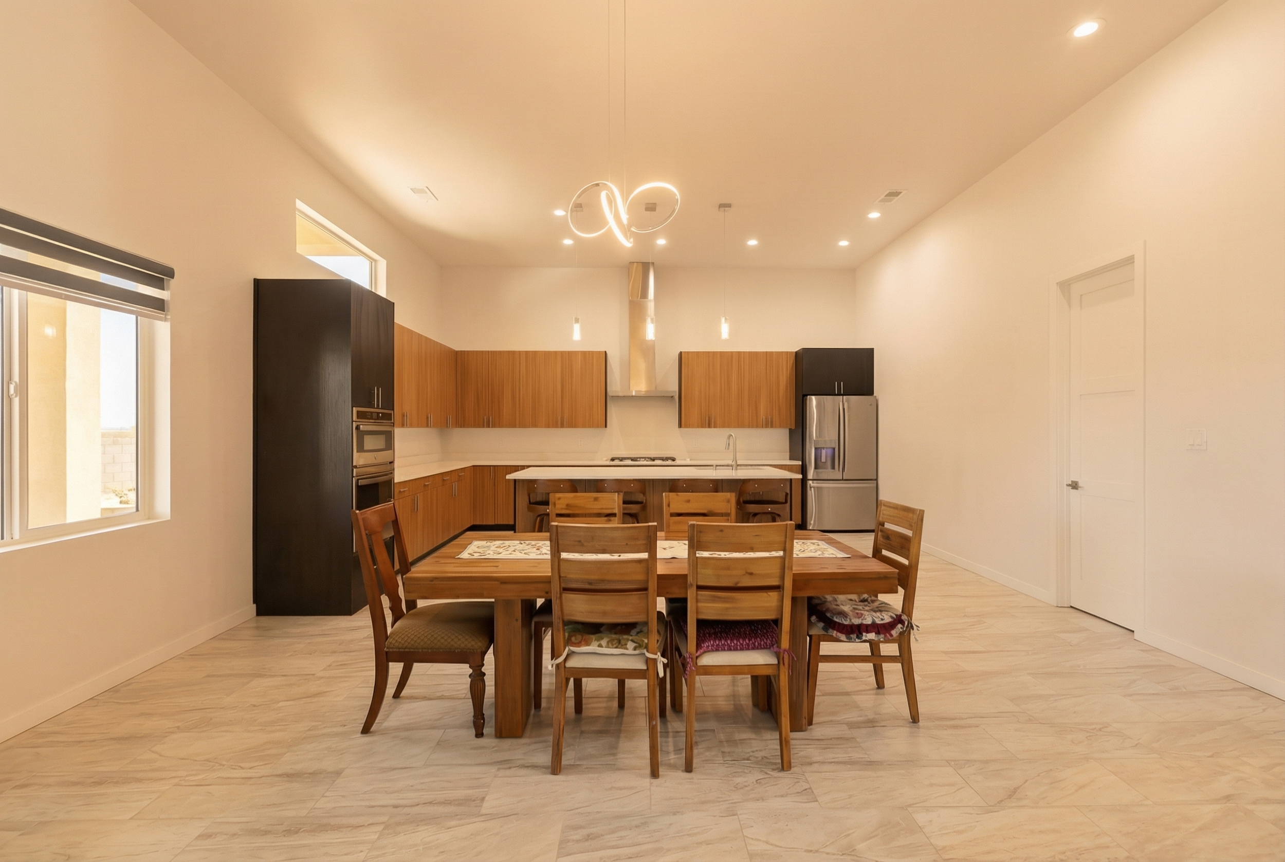 Los Lunas, New Mexico, 87031, United States, 4 Bedrooms Bedrooms, ,3 BathroomsBathrooms,Residential,For Sale,2005206