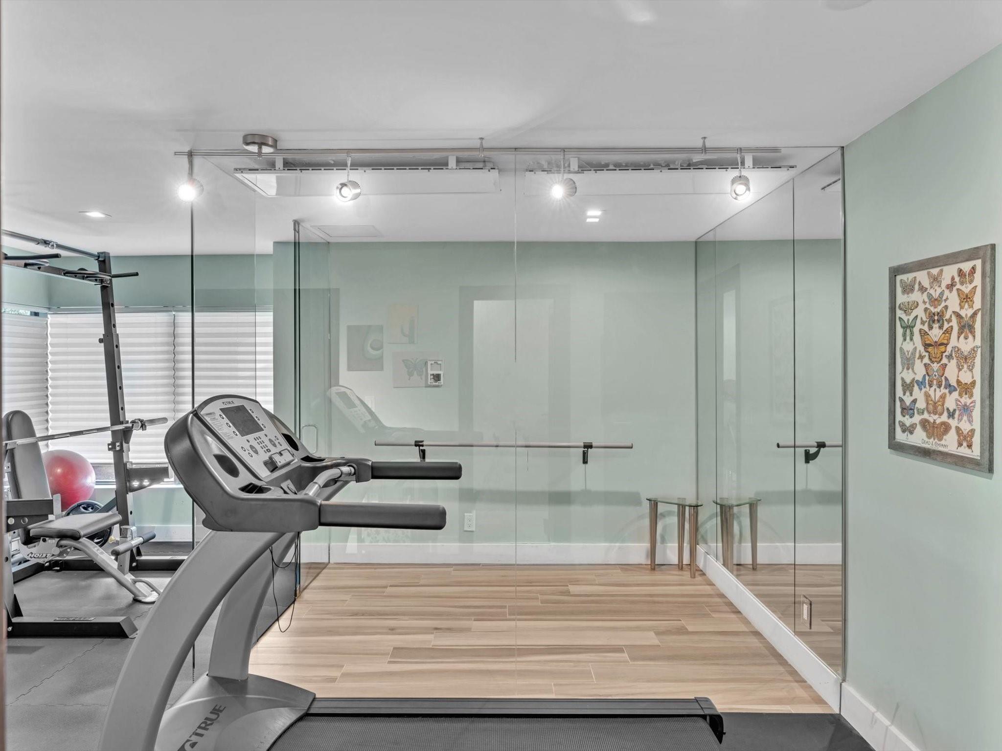 Fort Lauderdale, Florida, 33308, United States, 7 Bedrooms Bedrooms, ,8 BathroomsBathrooms,Residential,For Sale,1975659