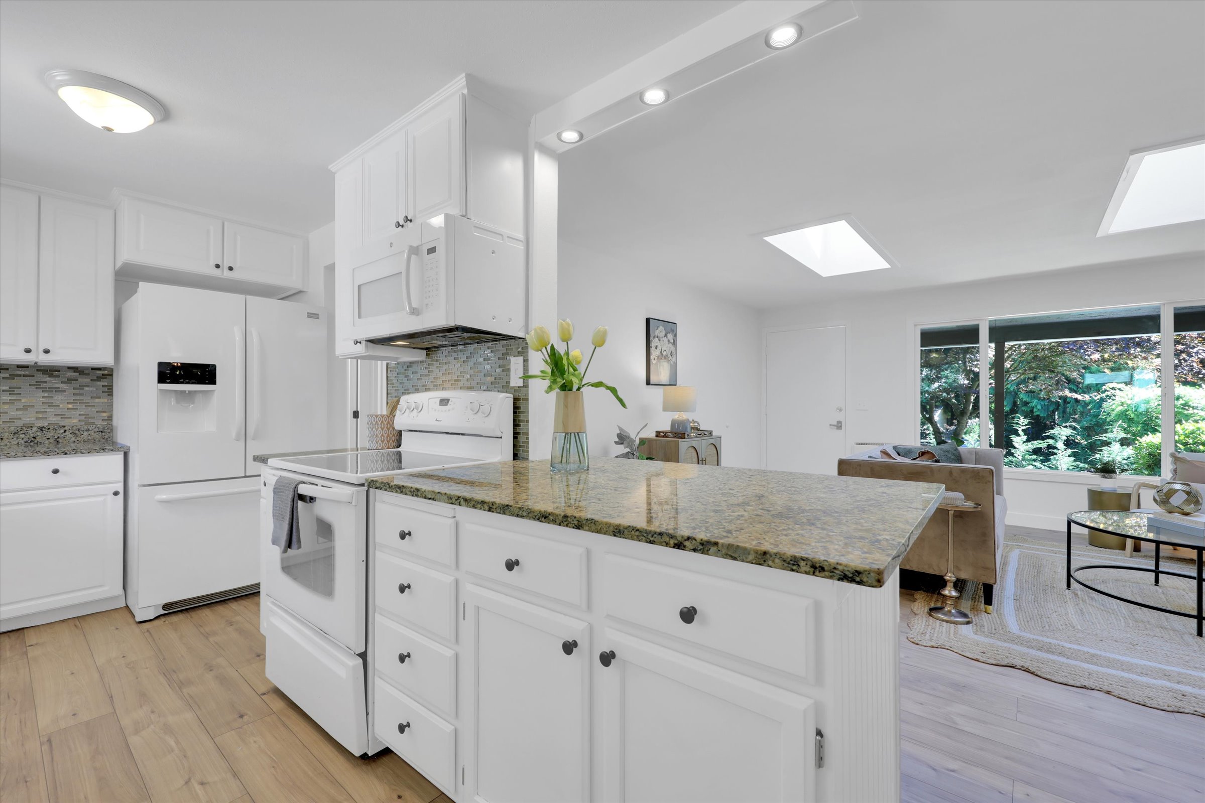  20915 West Richmond Road, Bothell, WA 98021 - 物件實景