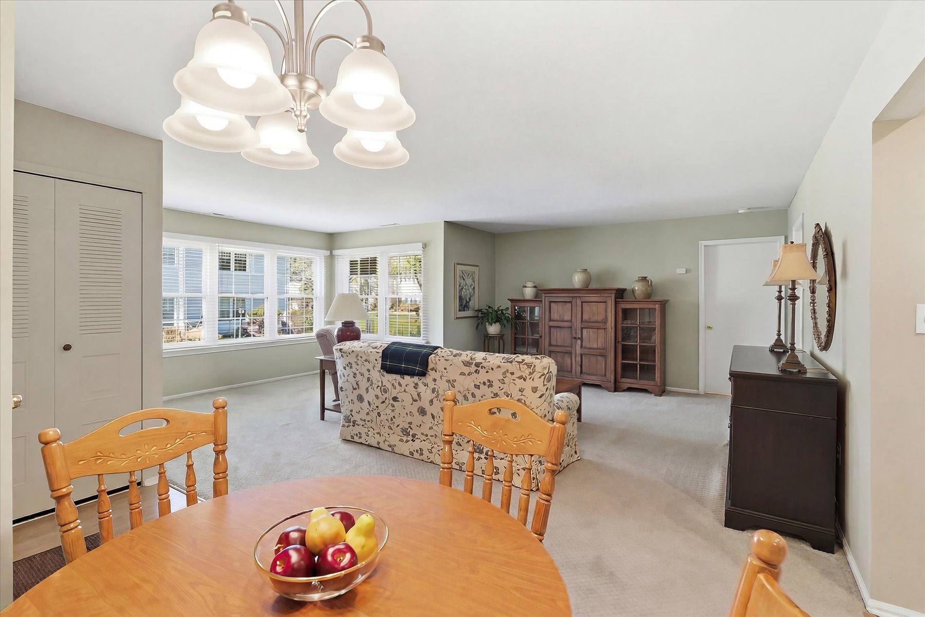  52 Honeysuckle Lane - 物件實景