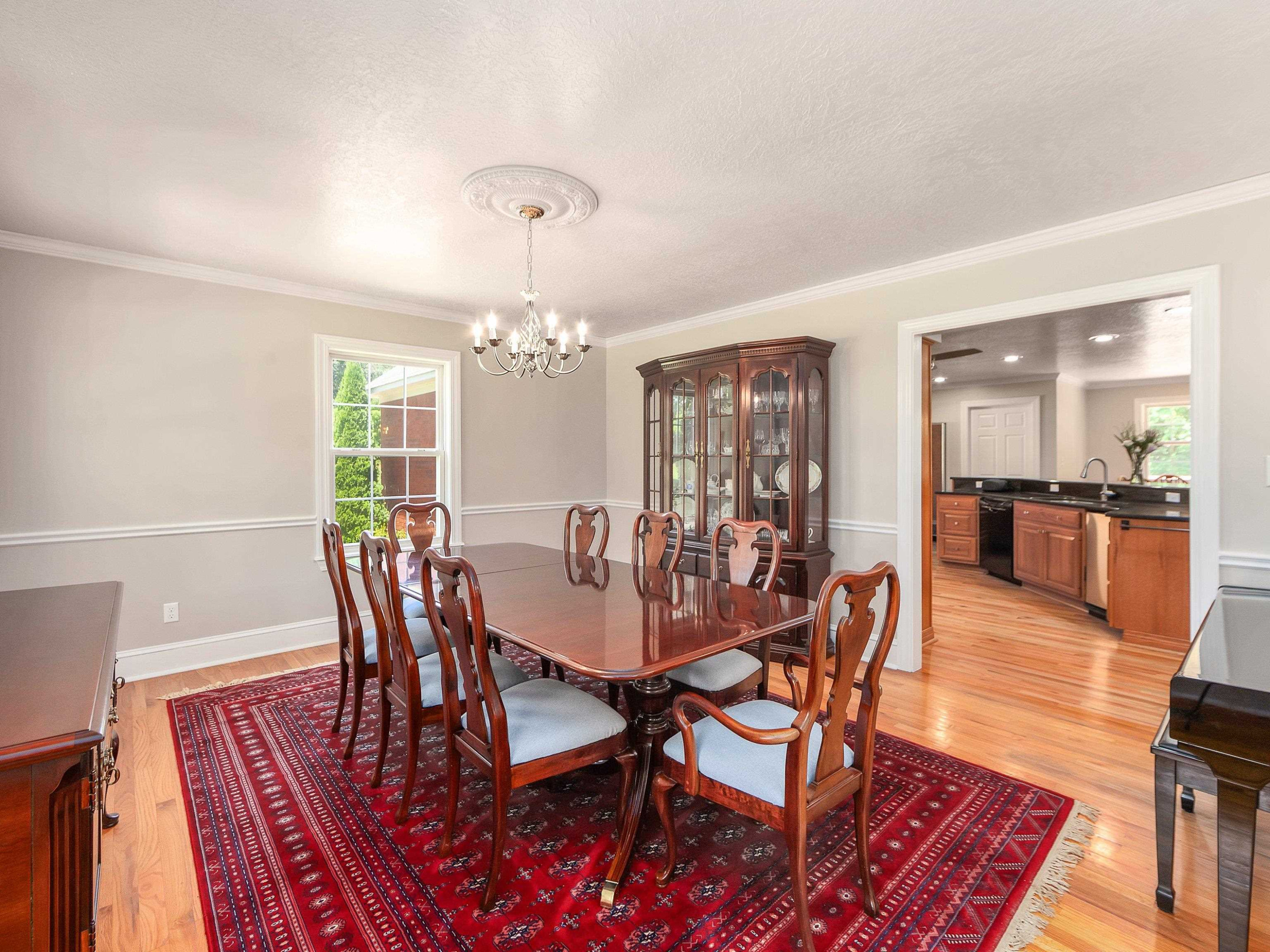 Medina, Tennessee, 38355, United States, 6 Bedrooms Bedrooms, ,4 BathroomsBathrooms,Residential,For Sale,1907793