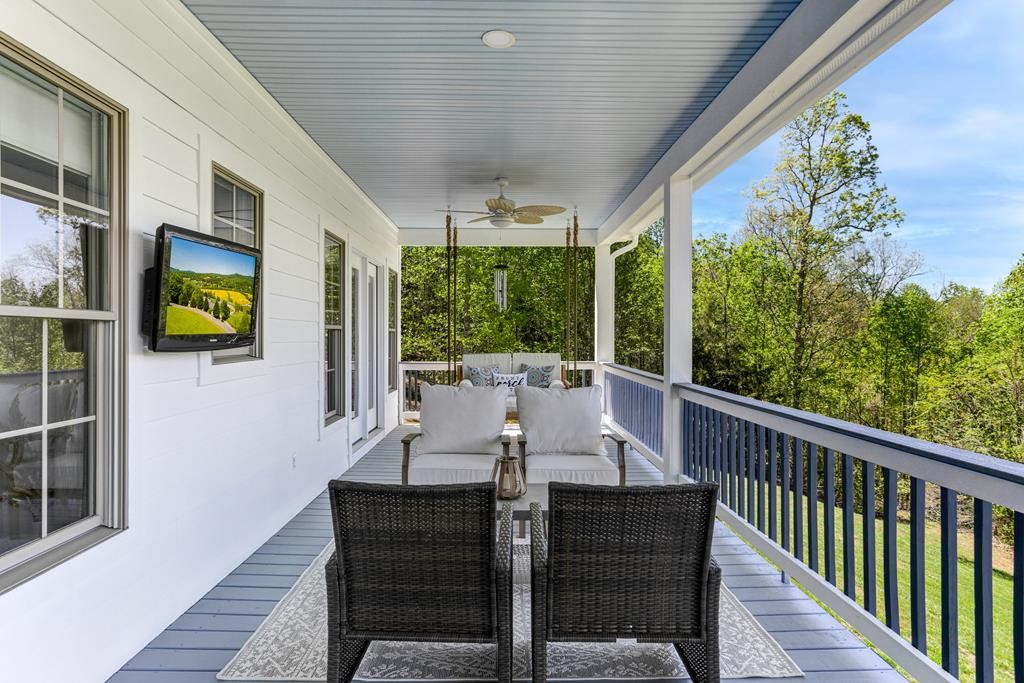 Warne, North Carolina, 28909, United States, 3 Bedrooms Bedrooms, ,3 BathroomsBathrooms,Residential,For Sale,1878165