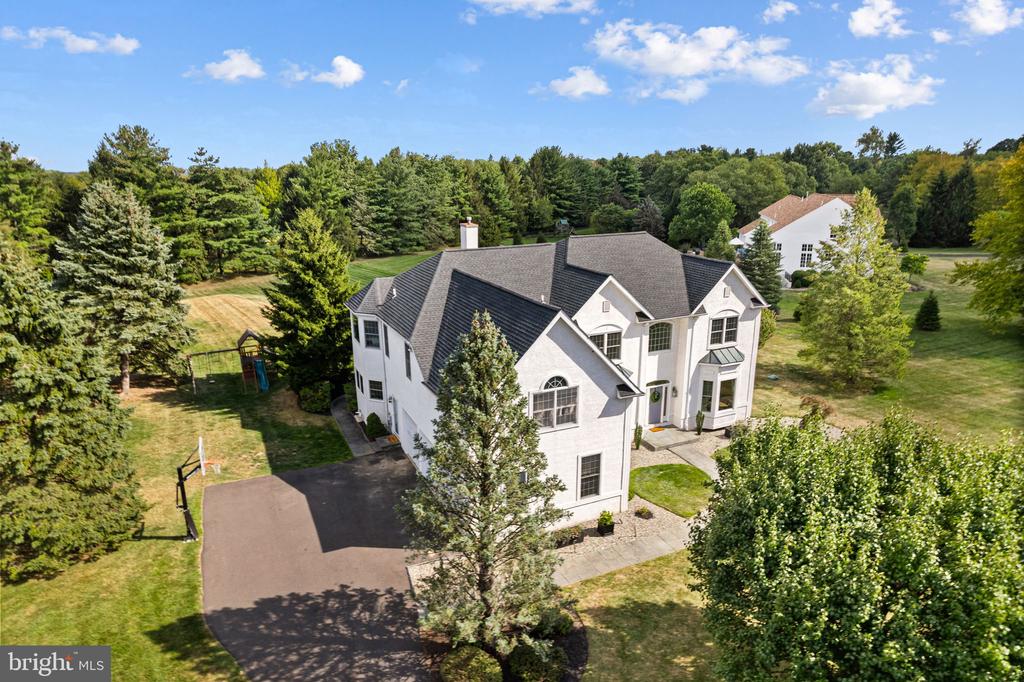 Newtown, Pennsylvania, 18940, United States, 4 Bedrooms Bedrooms, ,4 BathroomsBathrooms,Residential,For Sale,1941043