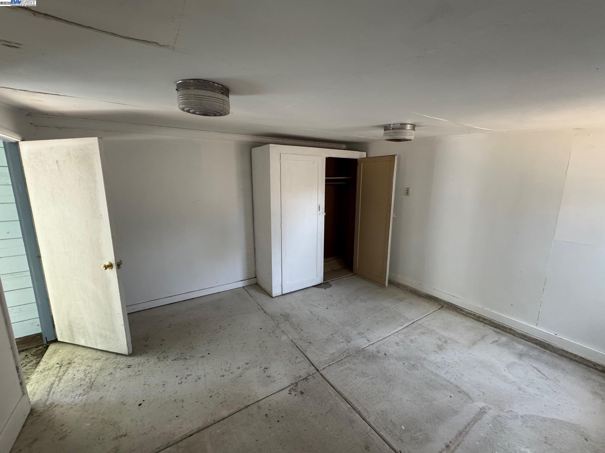 Fremont, California, 94536, United States, 2 Bedrooms Bedrooms, ,1 BathroomBathrooms,Residential,For Sale,1906886