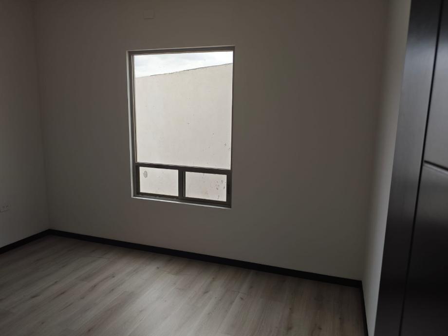 Torreón, Coahuila de Zaragoza, 27023, Mexico, 3 Bedrooms Bedrooms, ,2 BathroomsBathrooms,Residential,For Sale,1821052