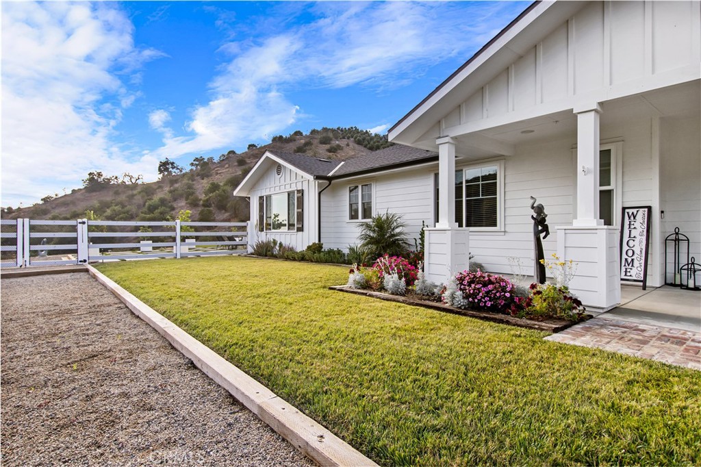 Temecula, California, 92590, United States, 4 Bedrooms Bedrooms, ,3 BathroomsBathrooms,Residential,For Sale,2013760