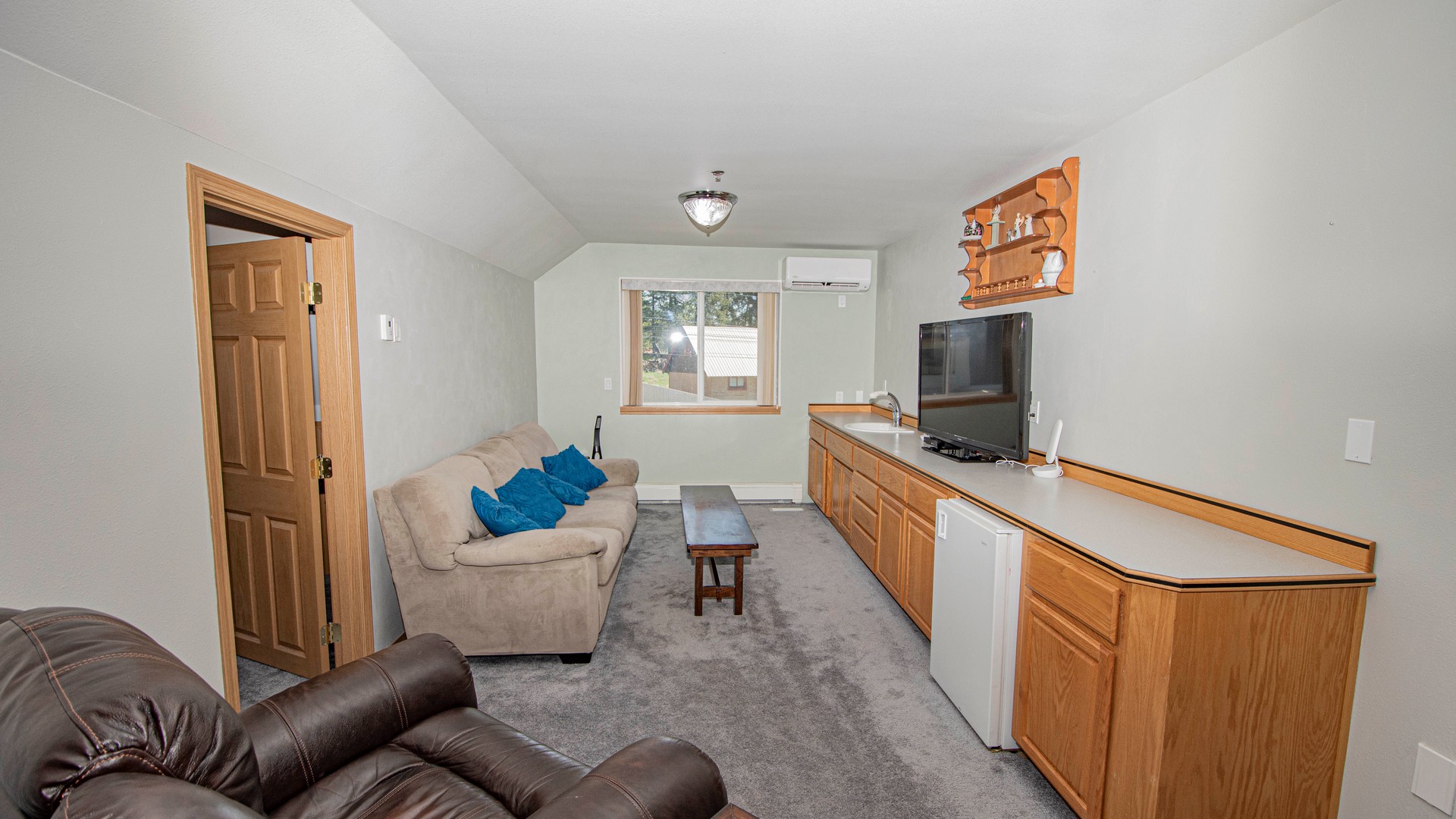 Bonners Ferry, Idaho, 83805, United States, 4 Bedrooms Bedrooms, ,4 BathroomsBathrooms,Residential,For Sale,1920426