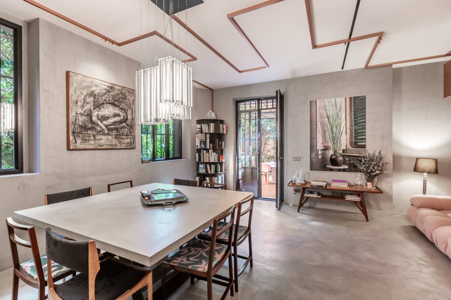 Roma, Roma, 00100, IT, 3 Bedrooms Bedrooms, ,3 BathroomsBathrooms,Residential,For Sale,1989114