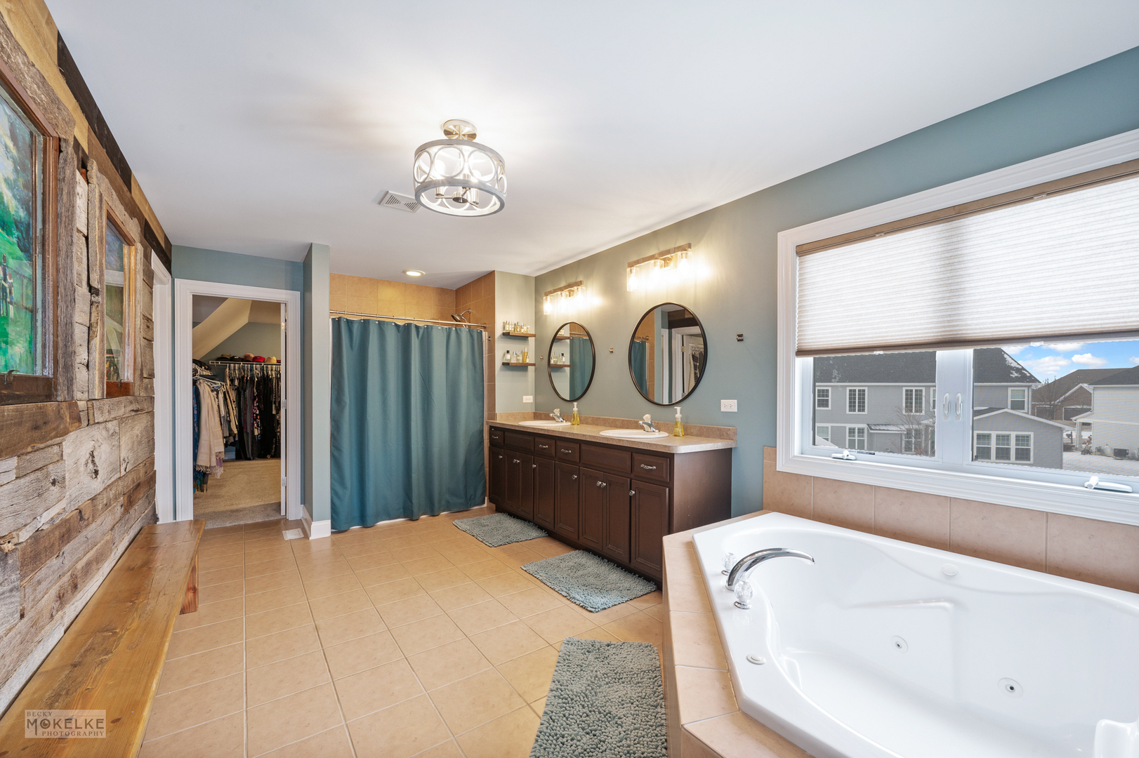 Plainfield, Illinois, 60585, United States, 4 Bedrooms Bedrooms, ,5 BathroomsBathrooms,Residential,For Sale,1911261
