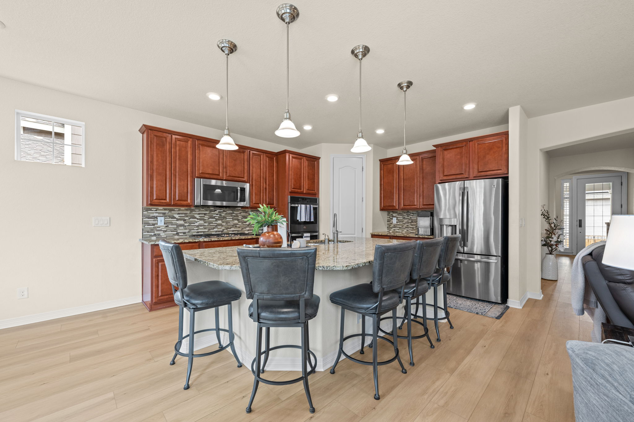  Move-In Ready Ranch With Great Curb Appeal - 物件實景