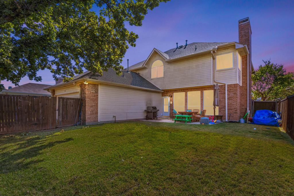 Carrollton, Texas, 75007, United States, 4 Bedrooms Bedrooms, ,3 BathroomsBathrooms,Residential,For Sale,1970362