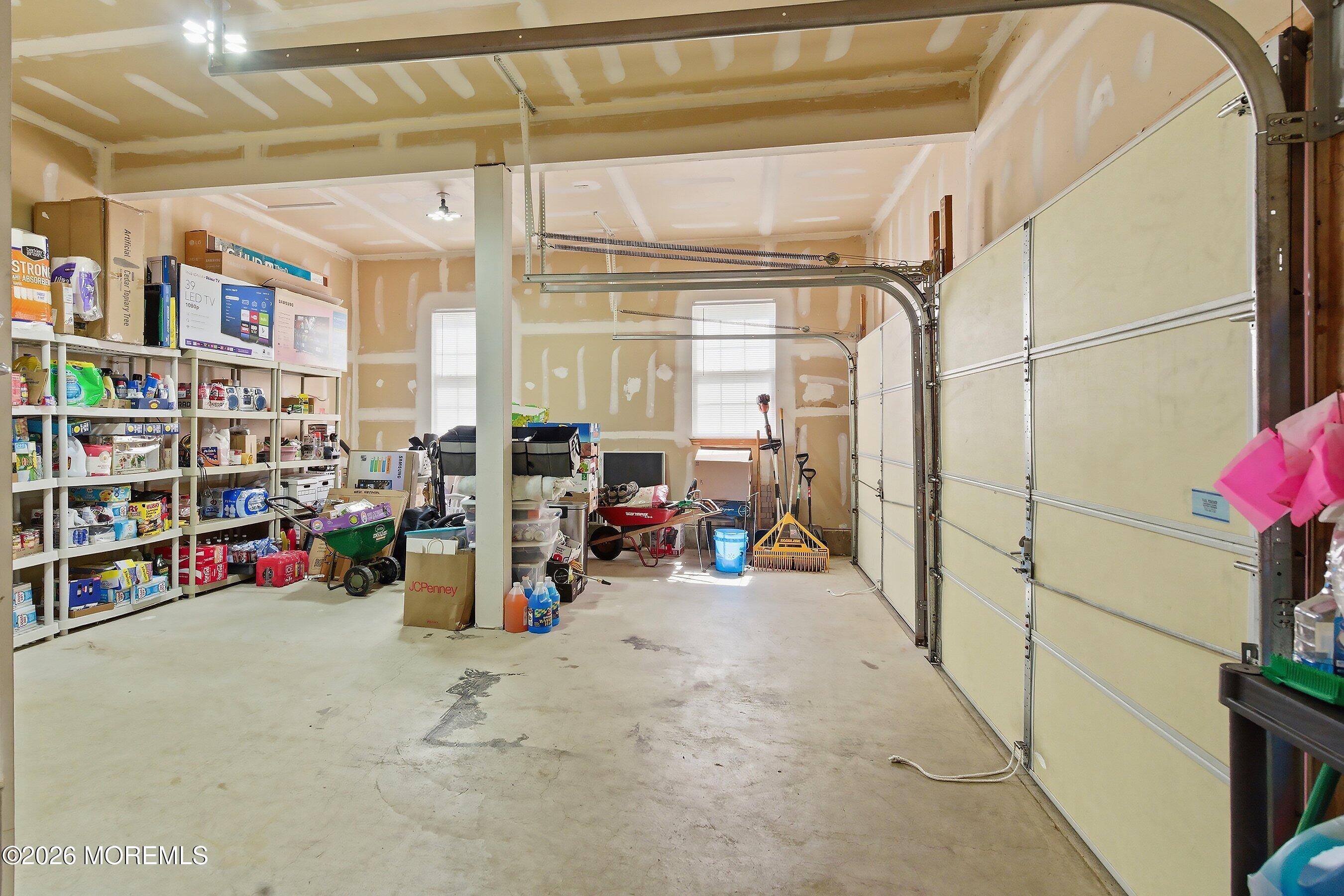 Manchester, New Jersey, 08759, United States, 5 Bedrooms Bedrooms, ,3 BathroomsBathrooms,Residential,For Sale,2040445