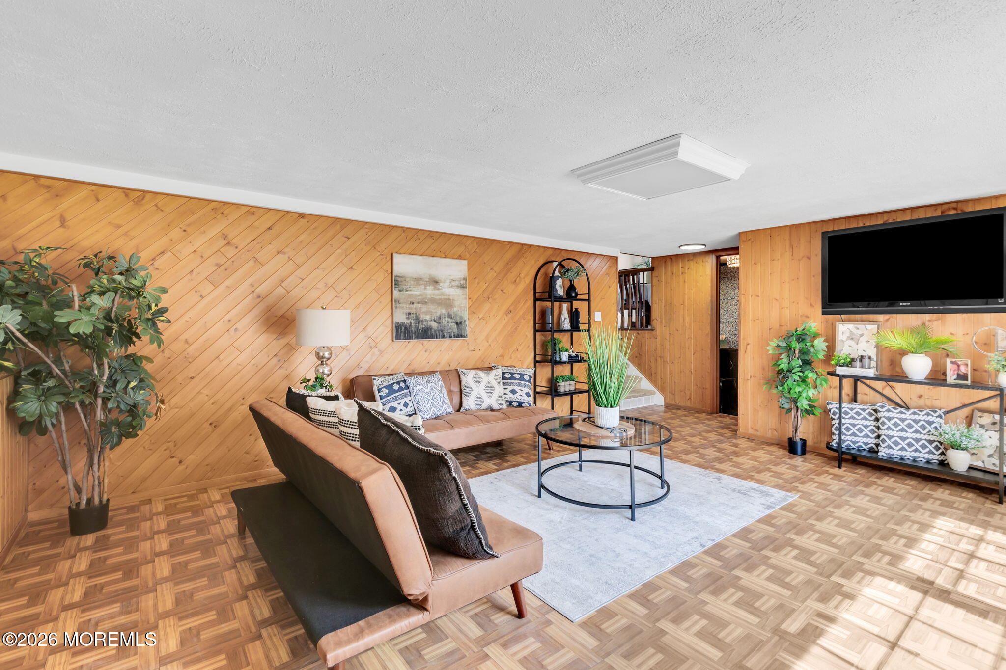 Middletown, New Jersey, 07748, United States, 4 Bedrooms Bedrooms, ,2 BathroomsBathrooms,Residential,For Sale,2033155