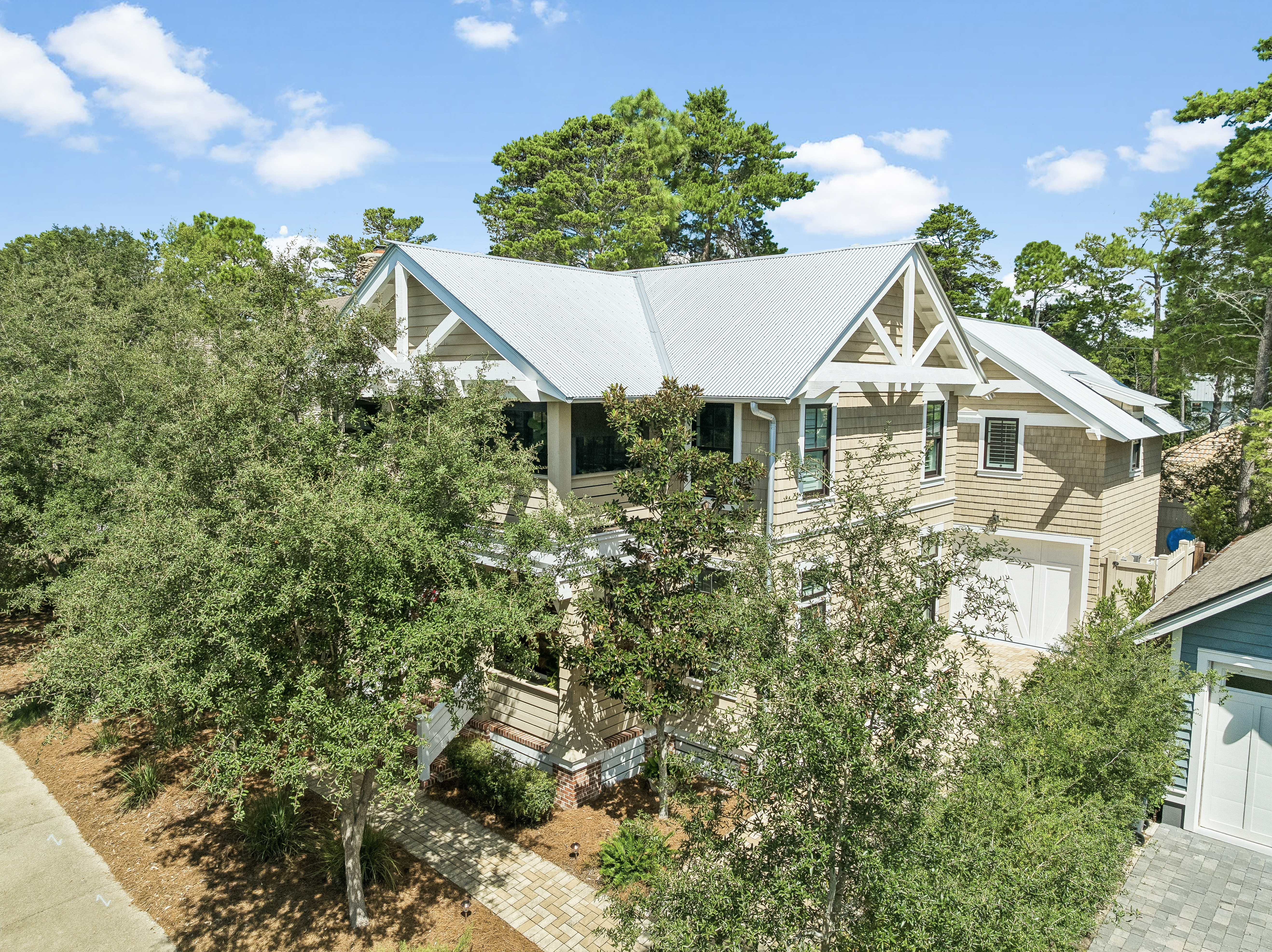  Custom Home With Private Carriage House In Gated 30A Neighborhood - 物件實景