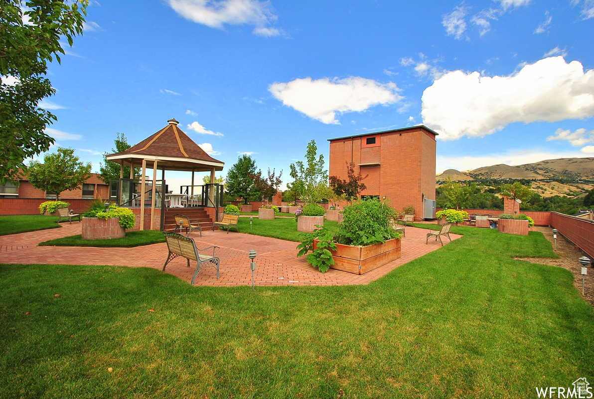 Salt Lake City, Utah, 84103, United States, 2 Bedrooms Bedrooms, ,1 BathroomBathrooms,Residential,For Sale,1988217