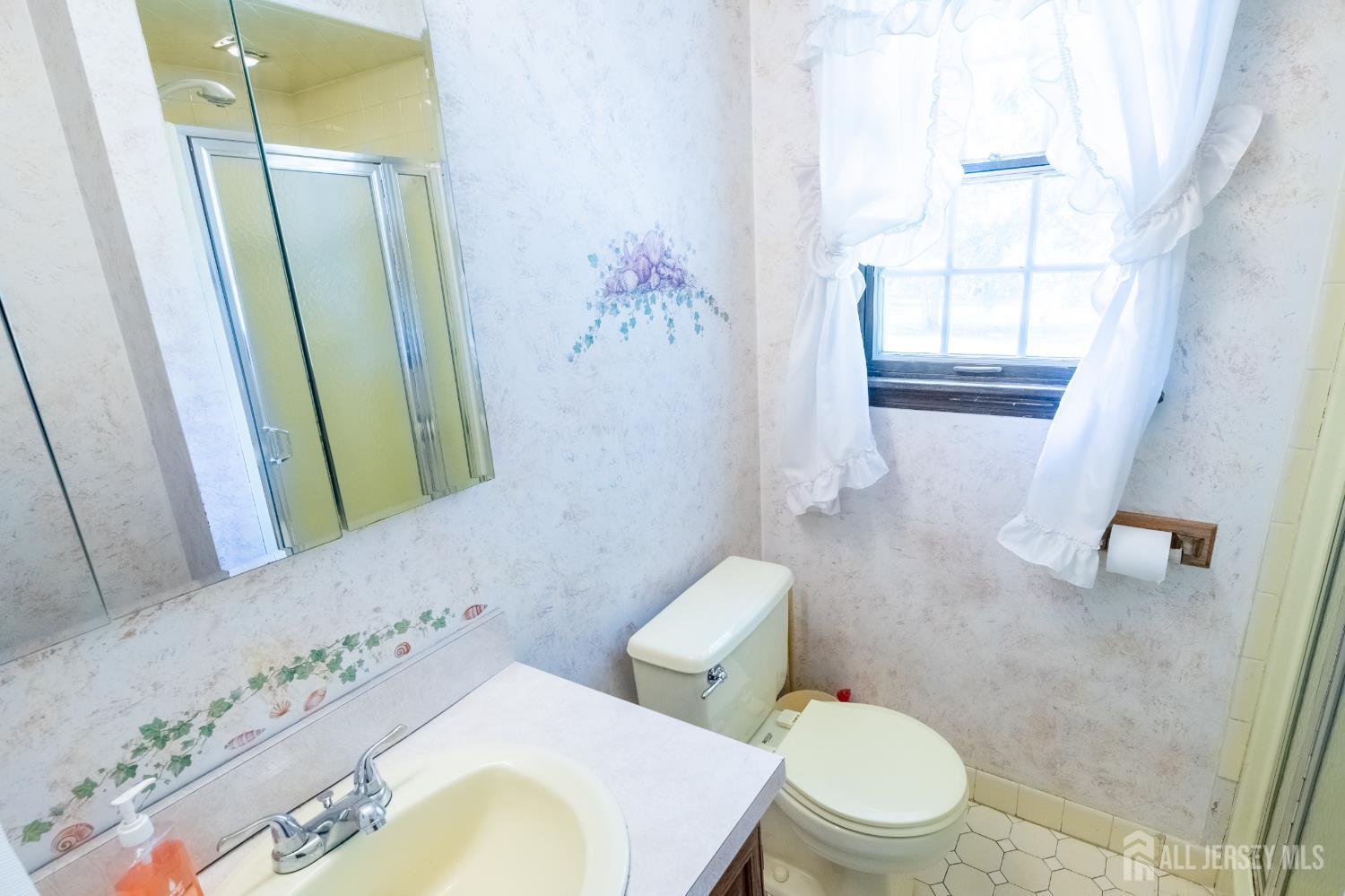 Monroe, New Jersey, 08831, United States, 6 Bedrooms Bedrooms, ,4 BathroomsBathrooms,Residential,For Sale,1916788