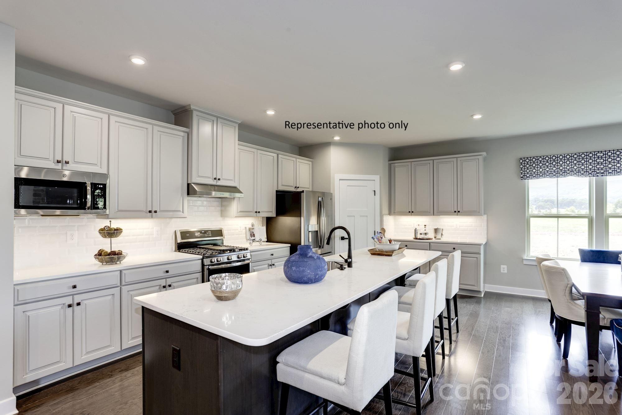 Indian Trail, North Carolina, 28079, United States, 3 Bedrooms Bedrooms, ,3 BathroomsBathrooms,Residential,For Sale,2013281