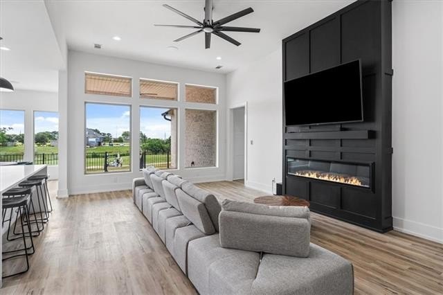 Picayune, Mississippi, 39426, United States, 5 Bedrooms Bedrooms, ,3 BathroomsBathrooms,Residential,For Sale,1983944