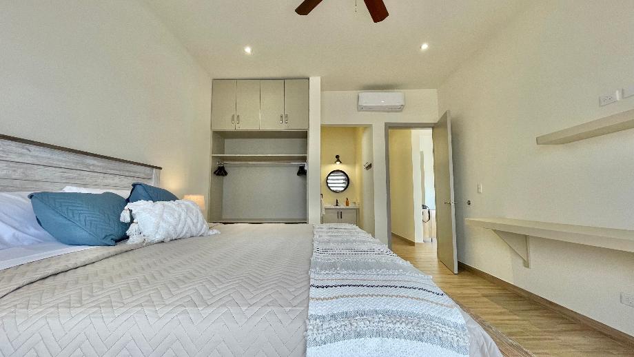 LAS PERLAS, Guaymas, Sonora, 85506, Mexico, 4 Bedrooms Bedrooms, ,6 BathroomsBathrooms,Residential,For Sale,LAS PERLAS,1622930