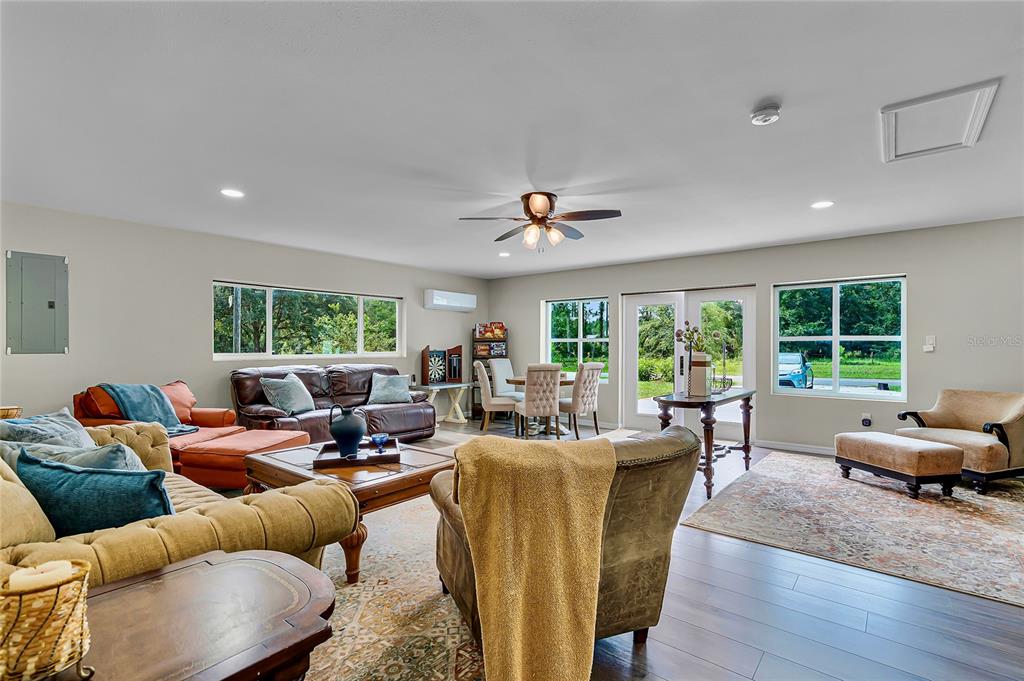 Geneva, Florida, 32732, United States, 3 Bedrooms Bedrooms, ,2 BathroomsBathrooms,Residential,For Sale,1897642