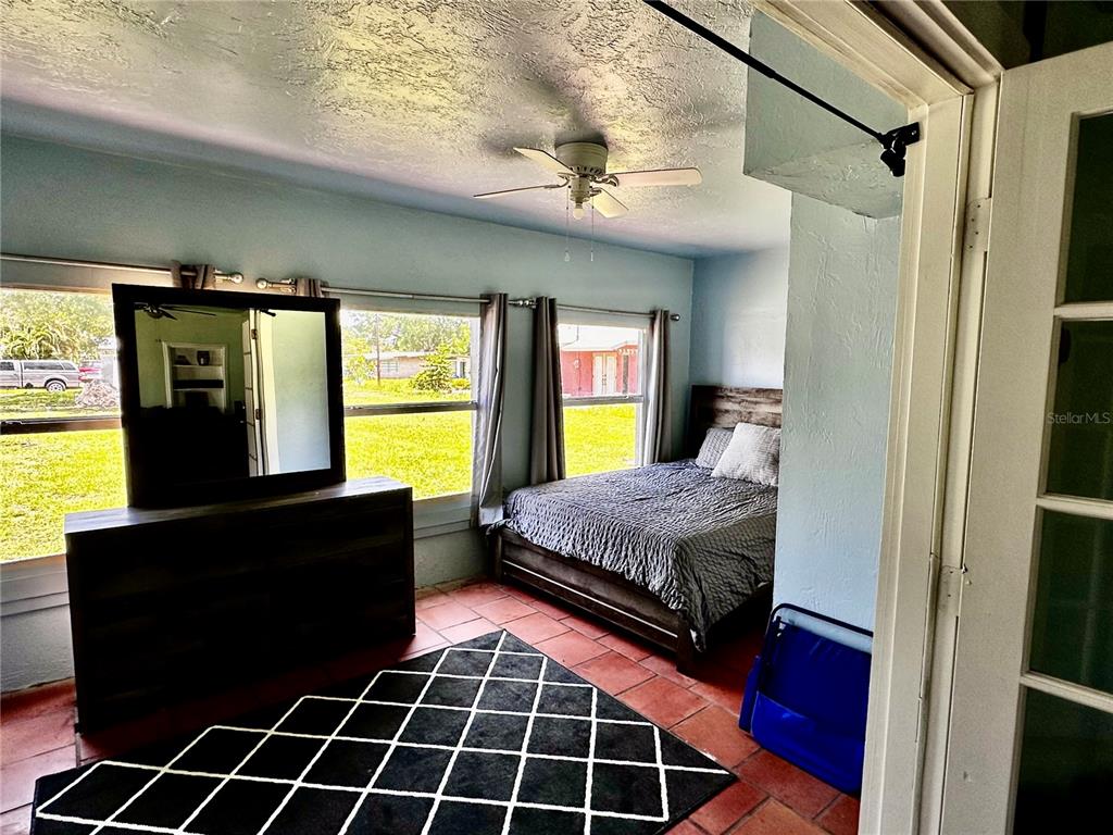 Sarasota, Florida, 34237, United States, 4 Bedrooms Bedrooms, ,2 BathroomsBathrooms,Residential,For Sale,1901097
