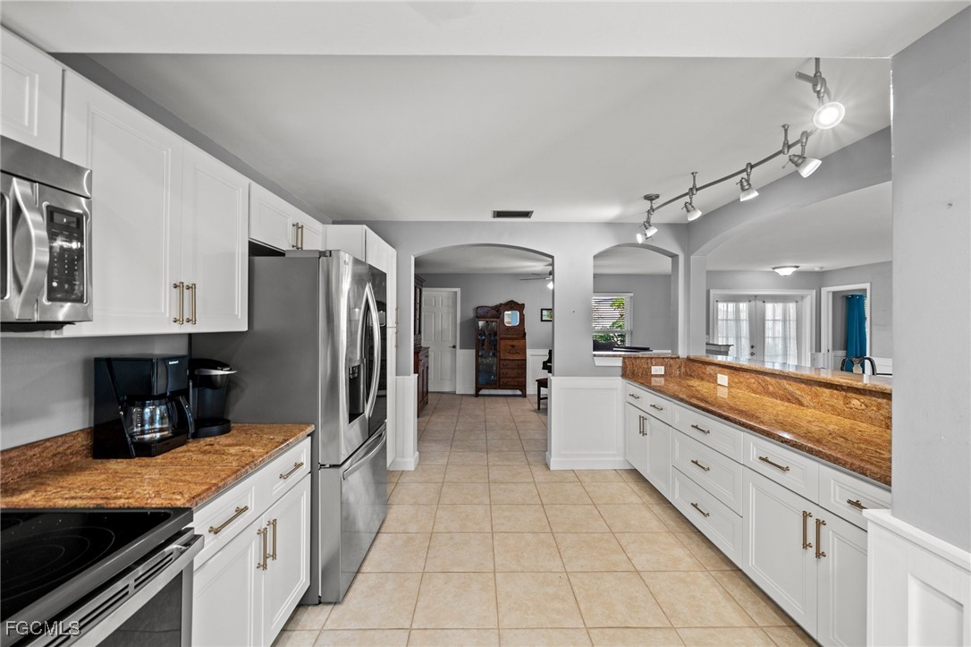 Cape Coral, Florida, 33904, United States, 3 Bedrooms Bedrooms, ,2 BathroomsBathrooms,Residential,For Sale,1980168