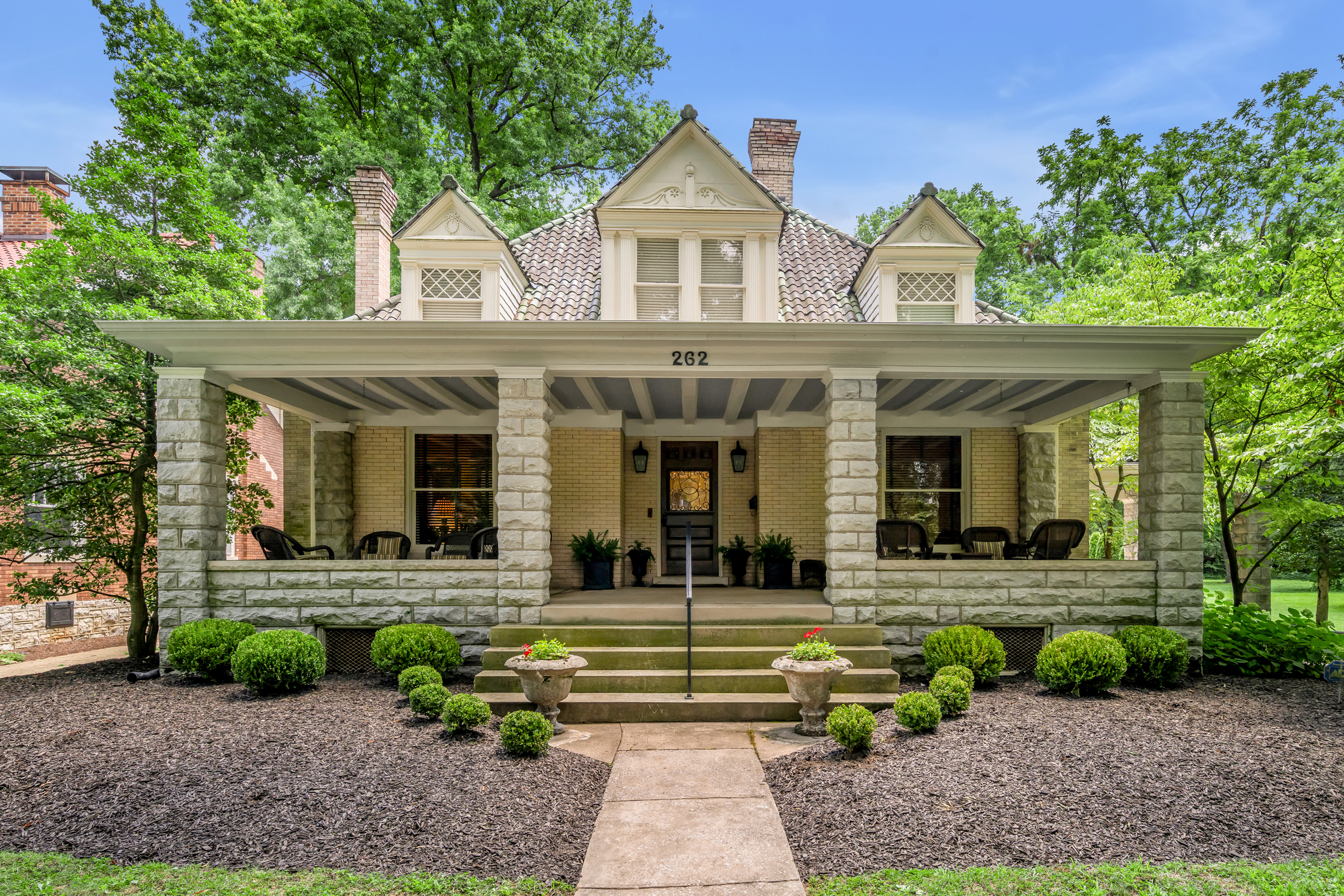  262 S Ashland Avenue - 物件實景
