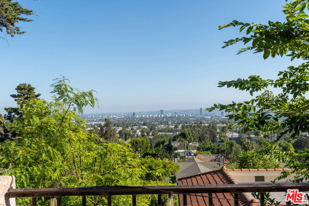 Los Angeles, California, 90046, United States, ,Land,For Sale,1891121