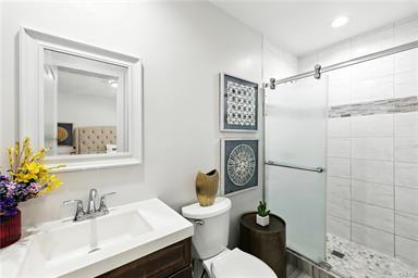 Paramount, California, 90723, United States, 4 Bedrooms Bedrooms, ,2 BathroomsBathrooms,Residential,For Sale,1935731