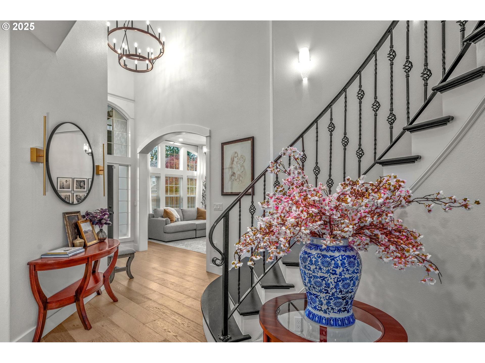 Portland, Oregon, 97223, United States, 4 Bedrooms Bedrooms, ,3 BathroomsBathrooms,Residential,For Sale,1991848