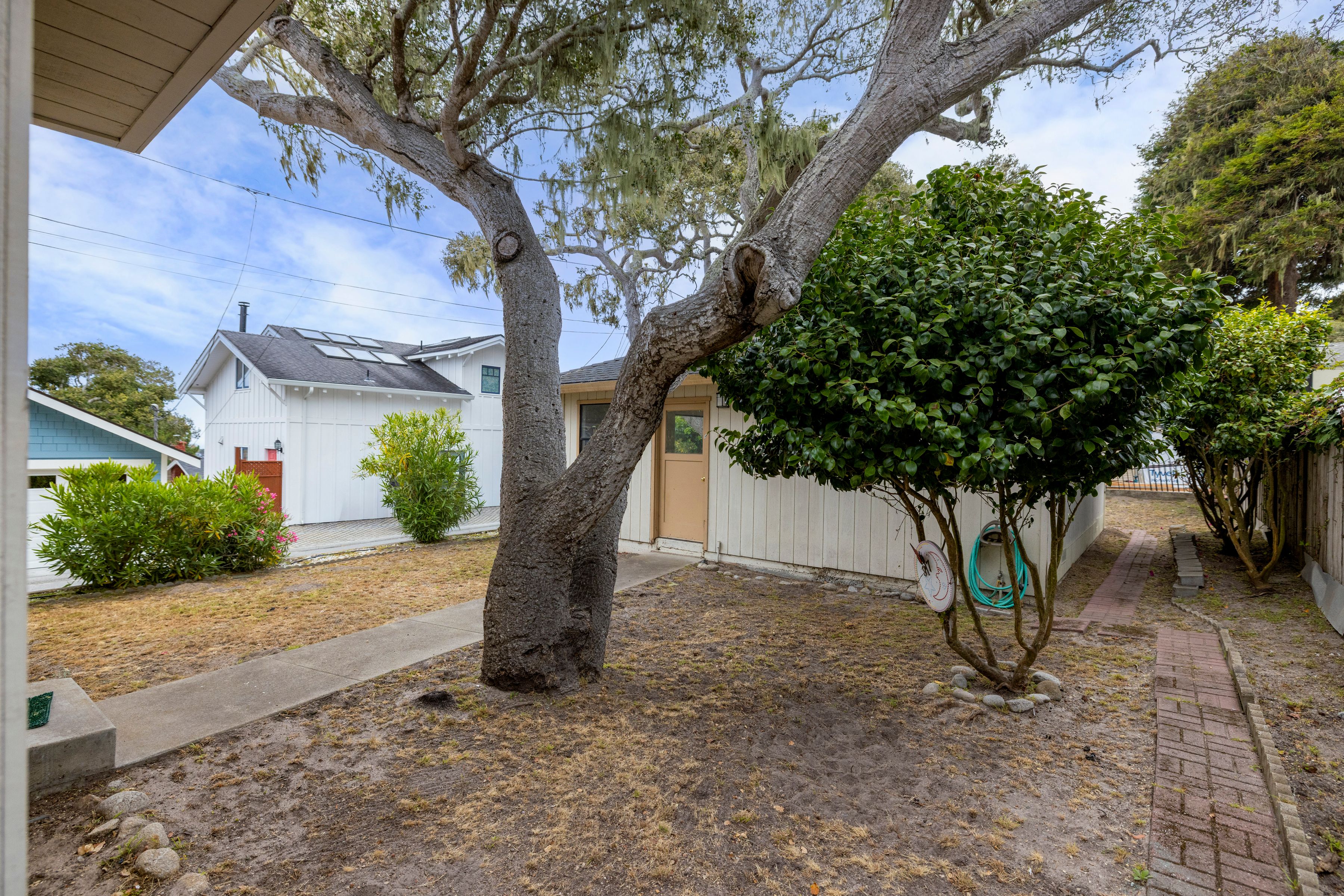  917 Fountain Avenue - 物件實景