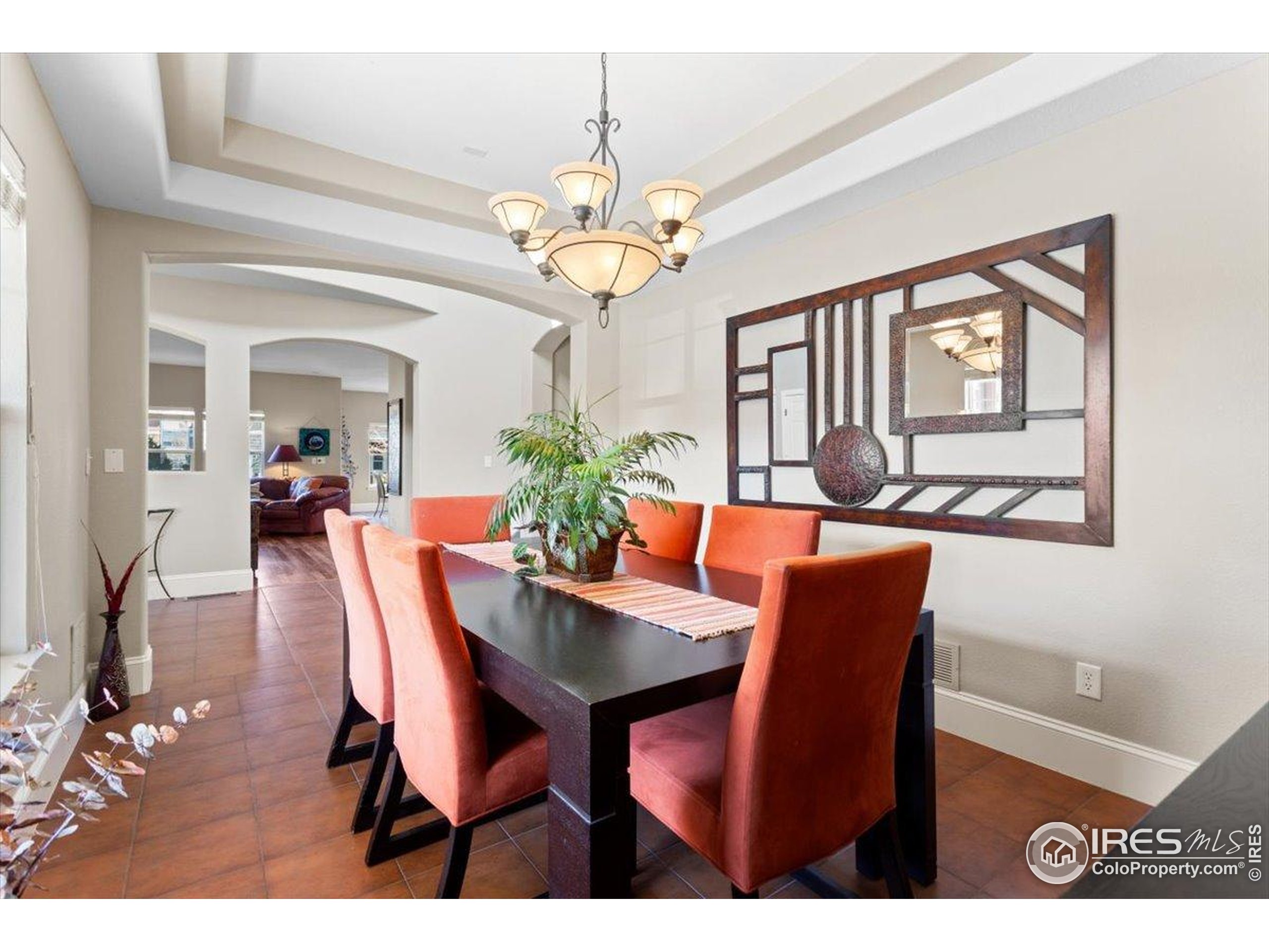 Longmont, Colorado, 80503, United States, 4 Bedrooms Bedrooms, ,3 BathroomsBathrooms,Residential,For Sale,1910378